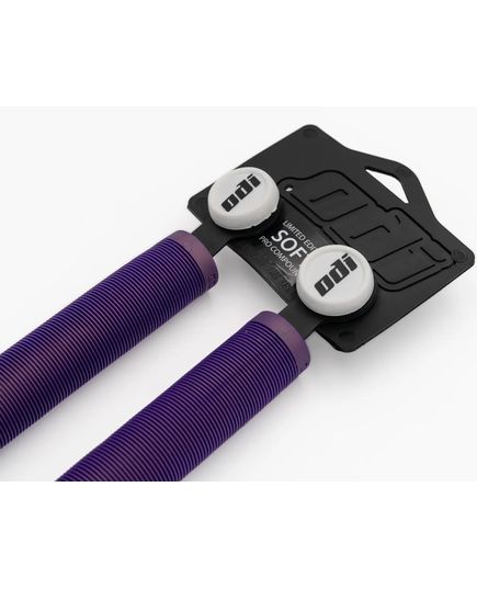 Грипсы ODI Soft Longneck SLX 160 mm Single Ply Iridescent, Цвет: Oil Slick, изображение 2