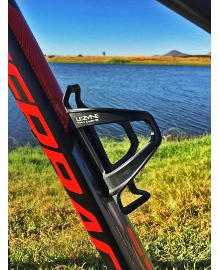 Фляготримач LEZYNE FLOW CAGE SL - R - ENHANCED Чорний Y13, зображення 3